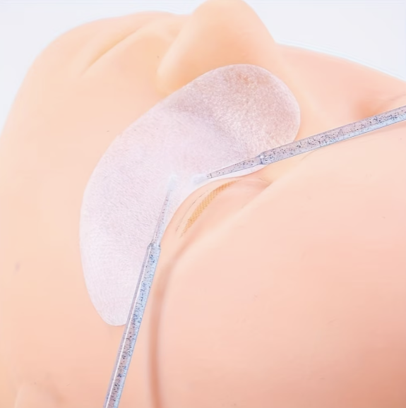 Lash Microfiber Swabs - Image 3